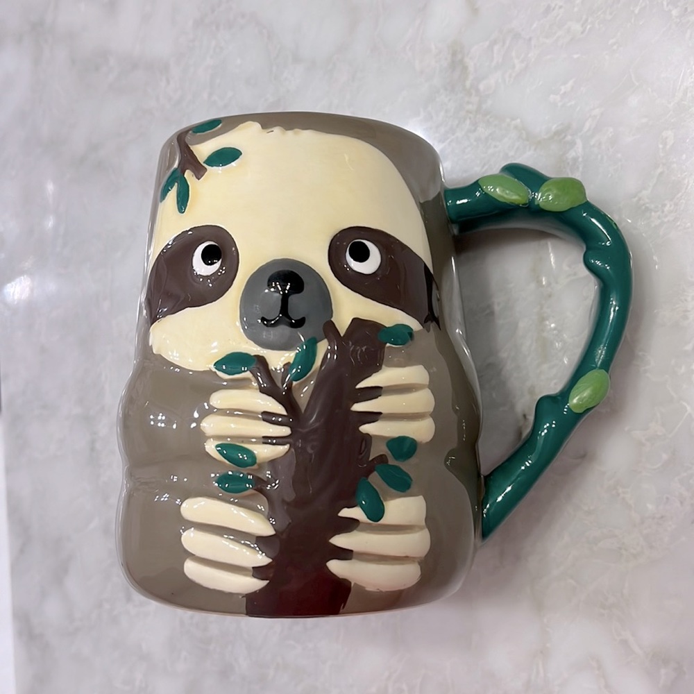 Adorable 3D Coffee Mug Jungle Sloth - "Never Let You Go" - XL Tea Mug